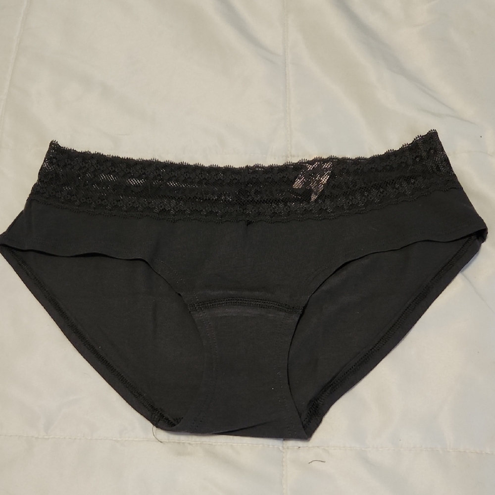 Victoria's Secret Charcoal Lace Detail Panties Low Rise Hiphuggers